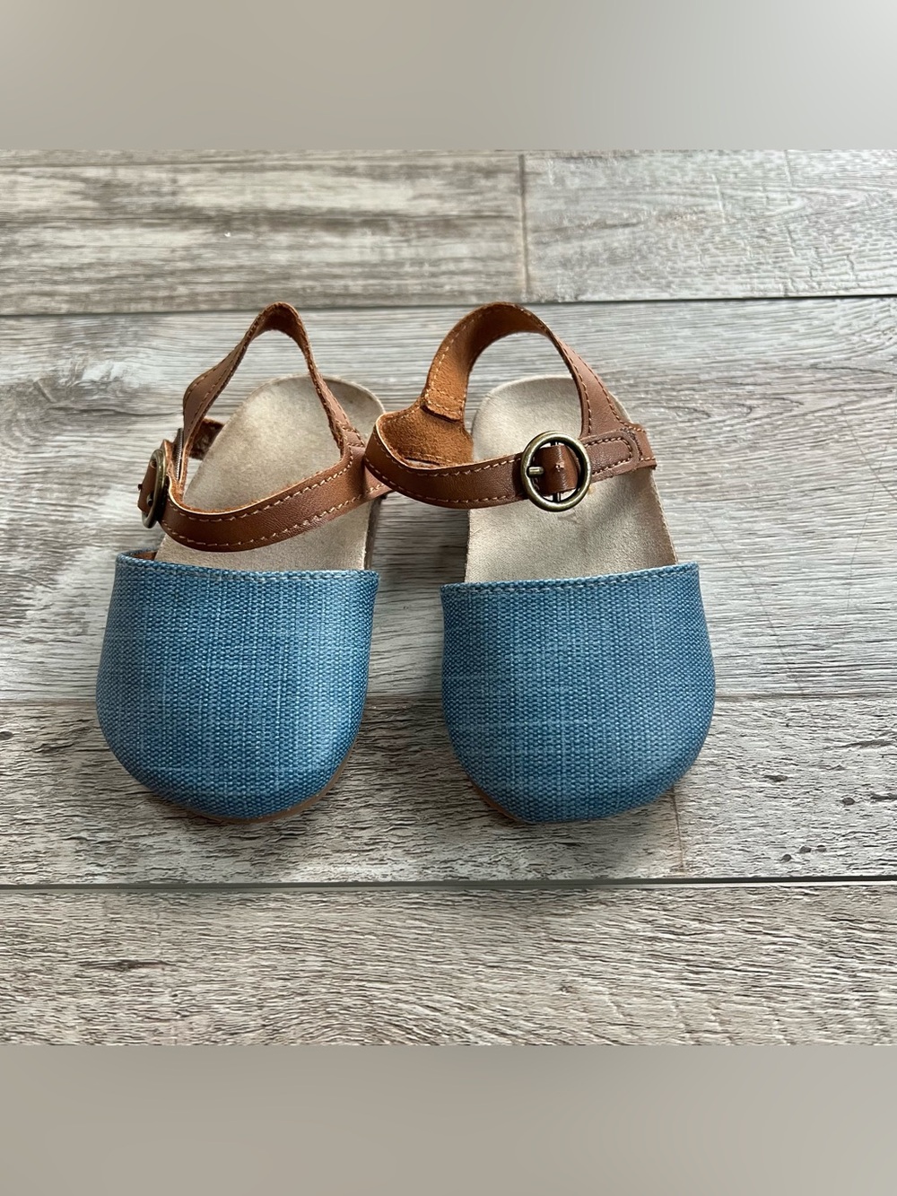 Old Navy Baby Girls Shoes Size 12-18 Months